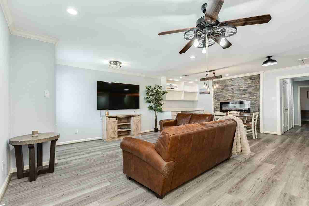 5507 Menard Ave - Photo 5 of 25