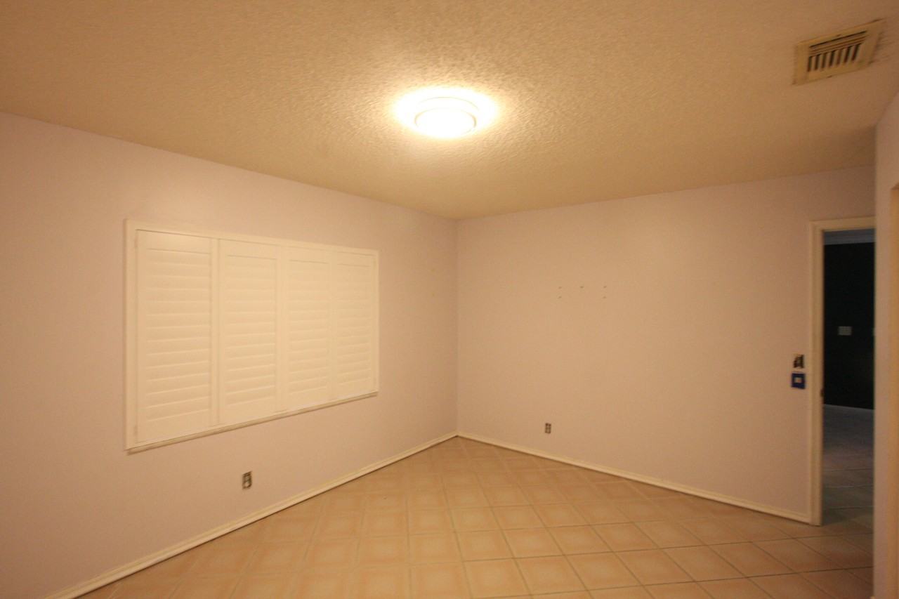 22965 Sw 56th Ave - Photo 2 of 9