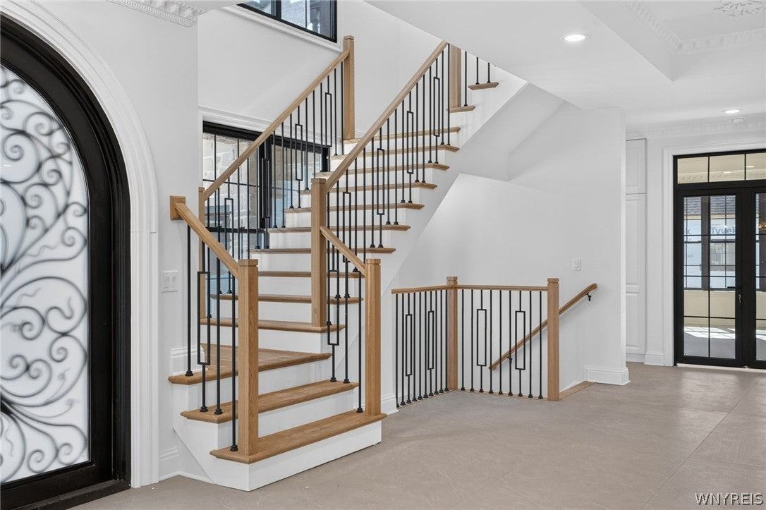 5520 Serenity Ct - Photo 3 of 49