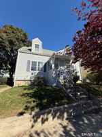 featured image of 250 Jackson Ave
