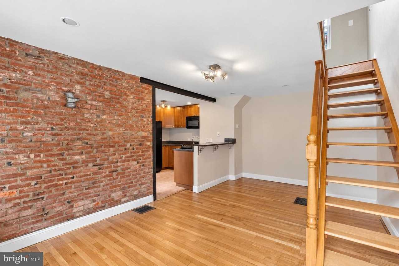 516 S Patterson Park Ave - Photo 5 of 23