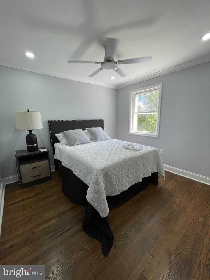 3504 Manchester Ave - Photo 7 of 20