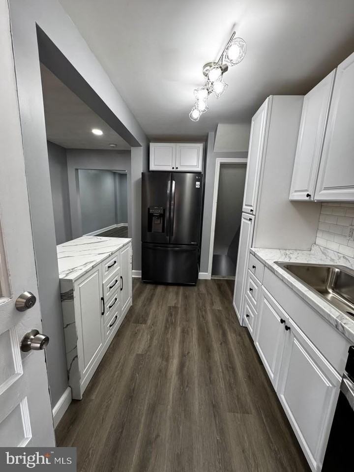 2148 Vailthorn Rd - Photo 6 of 17