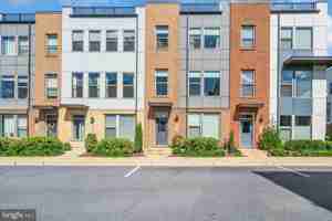 featured image of 5133 Longstone Way