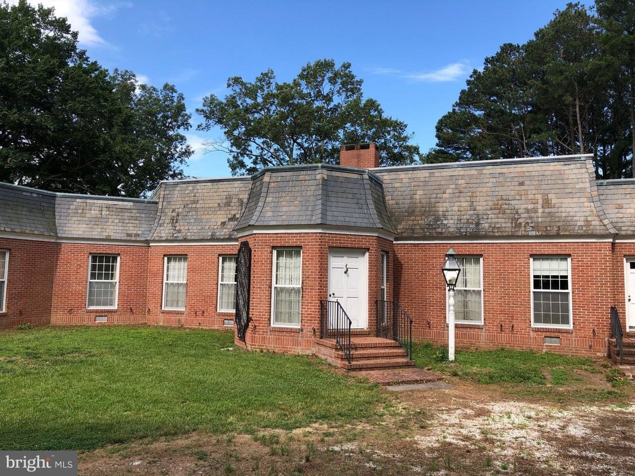 27041 Presquile Rd - Photo 4 of 24