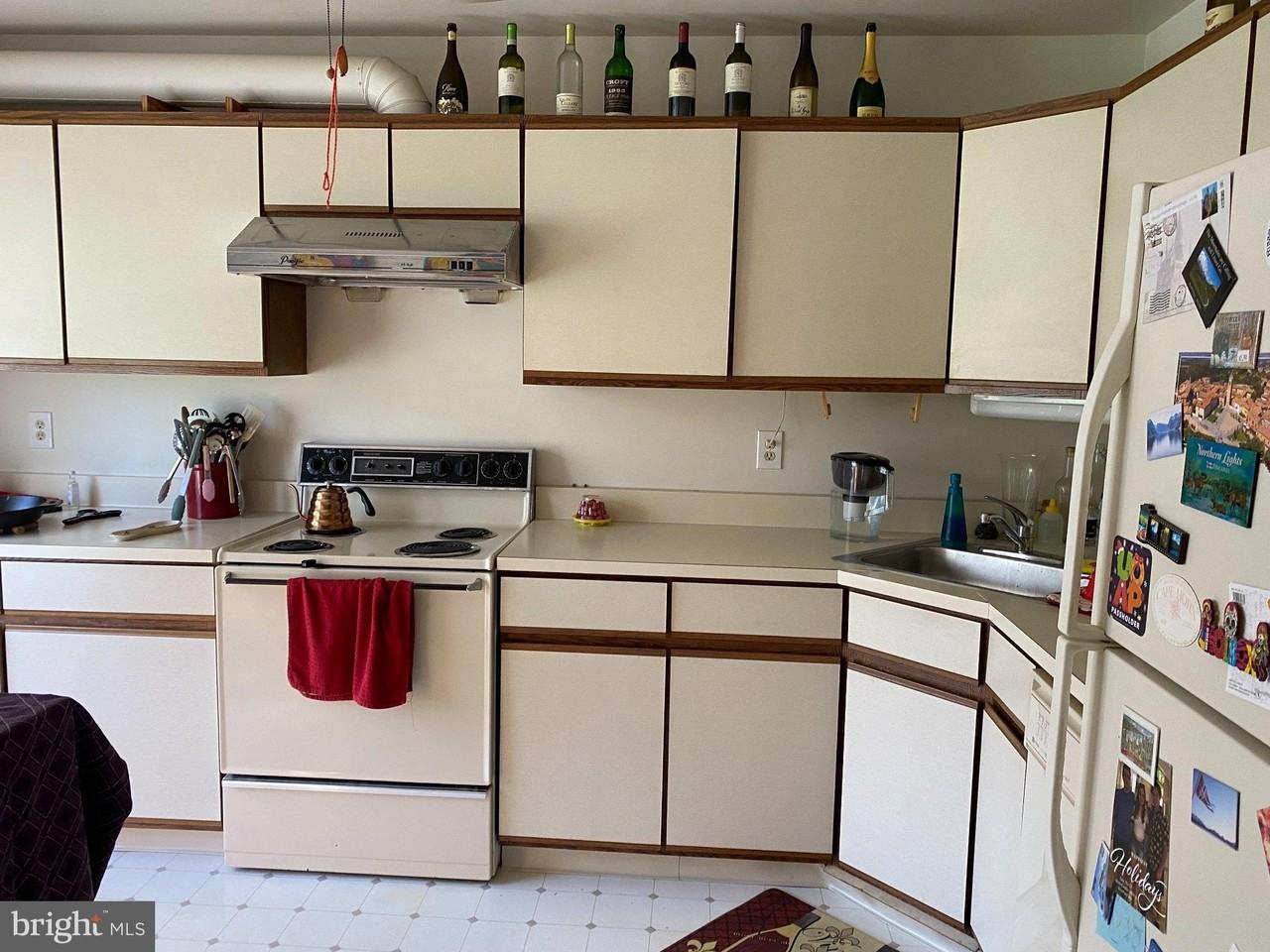 1205 Chesterwood Ct - Photo 2 of 23