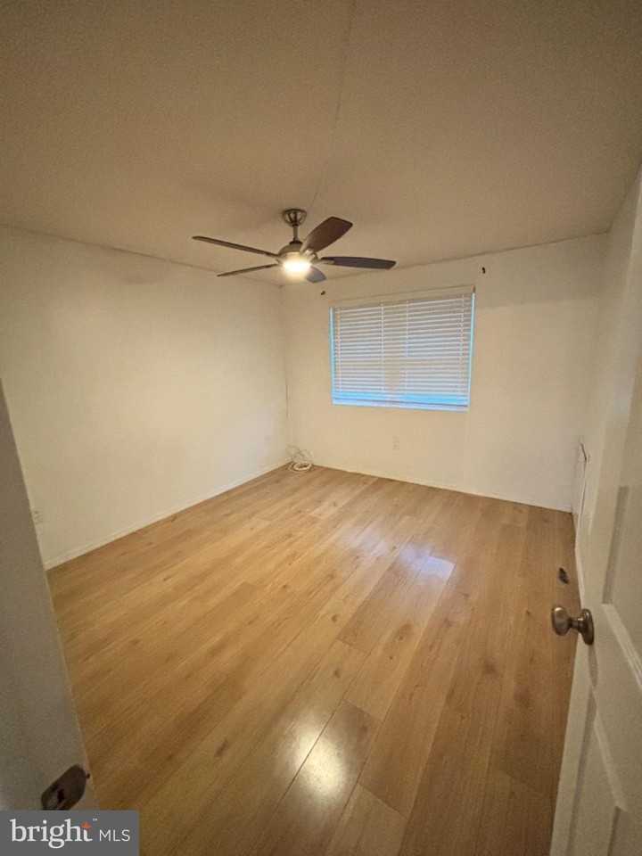 315 State St - Photo 7 of 18