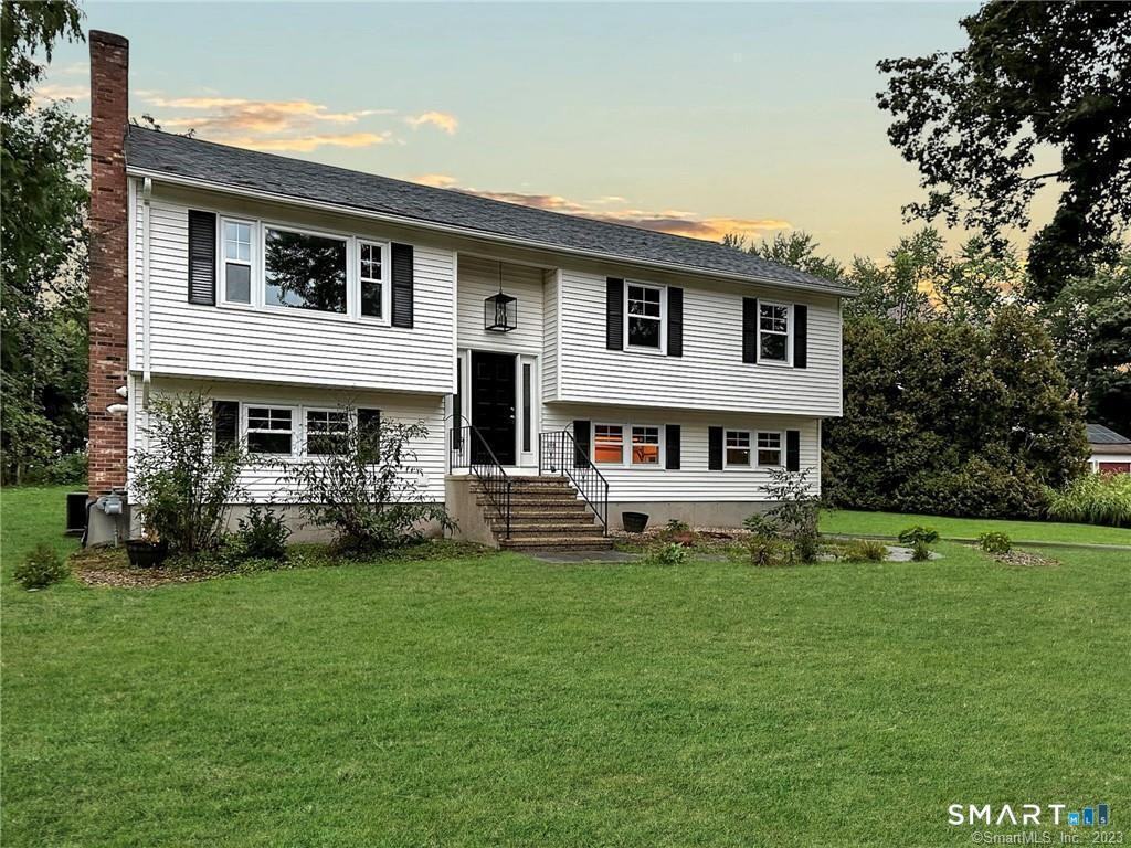 7 Palmer Cir