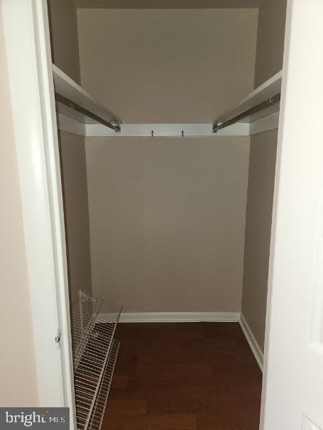 526 Lawler Ter - Photo 6 of 13