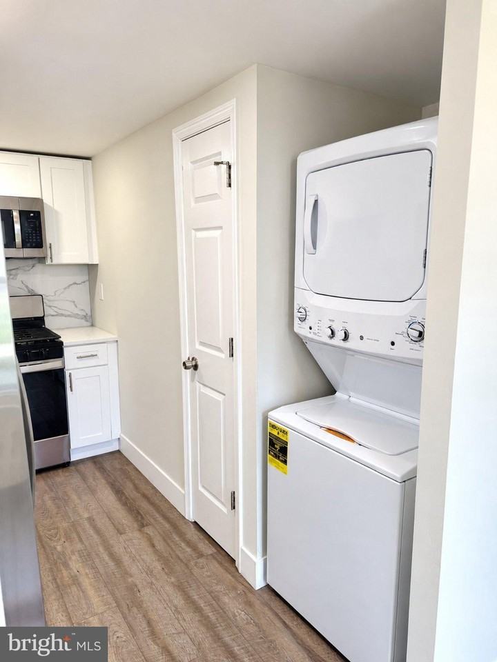 3850 Woodhaven Rd #704 - Photo 5 of 11