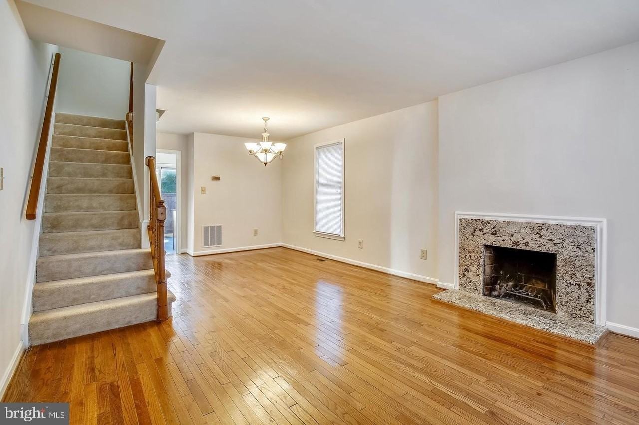 501 Colecroft Ct - Photo 2 of 35