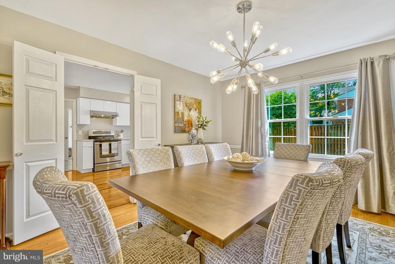 1363 Macbeth St - Photo 4 of 41