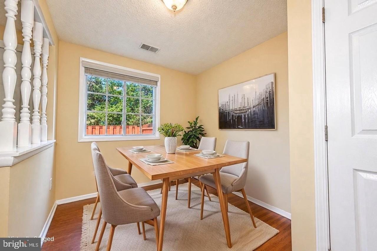 13508 Getty Ln - Photo 5 of 21