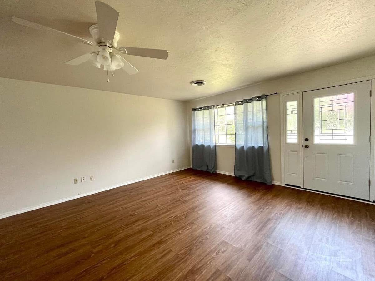 1432 S Stoneridge Mnr #1 - Photo 5 of 21