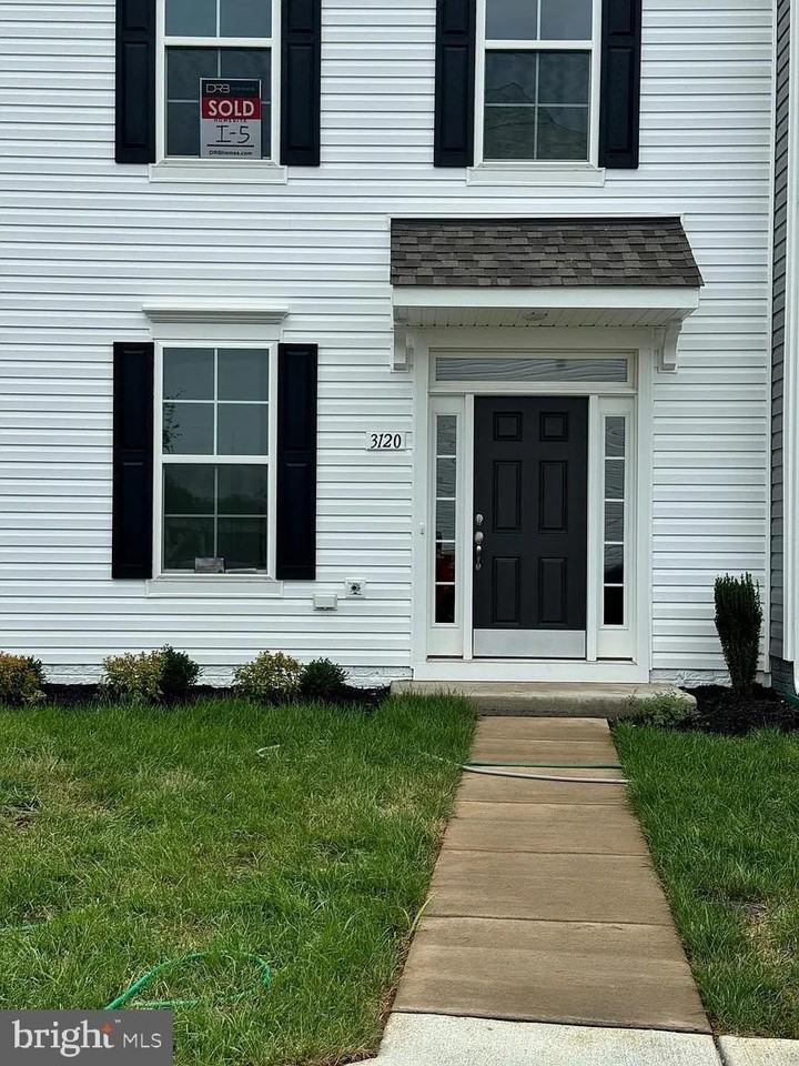 3120 Eton Pl - Photo 2 of 8