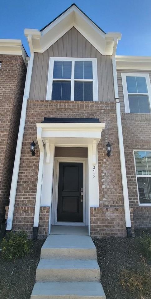 215 Chesapeake Commons St - Photo 4 of 31