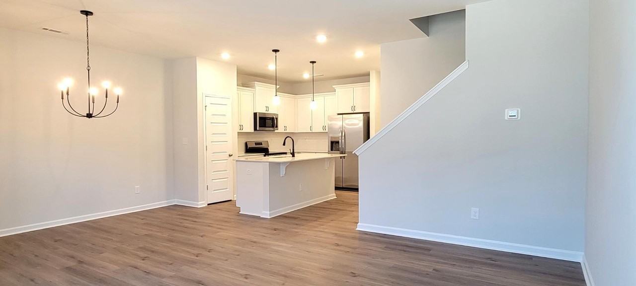 215 Chesapeake Commons St - Photo 7 of 31