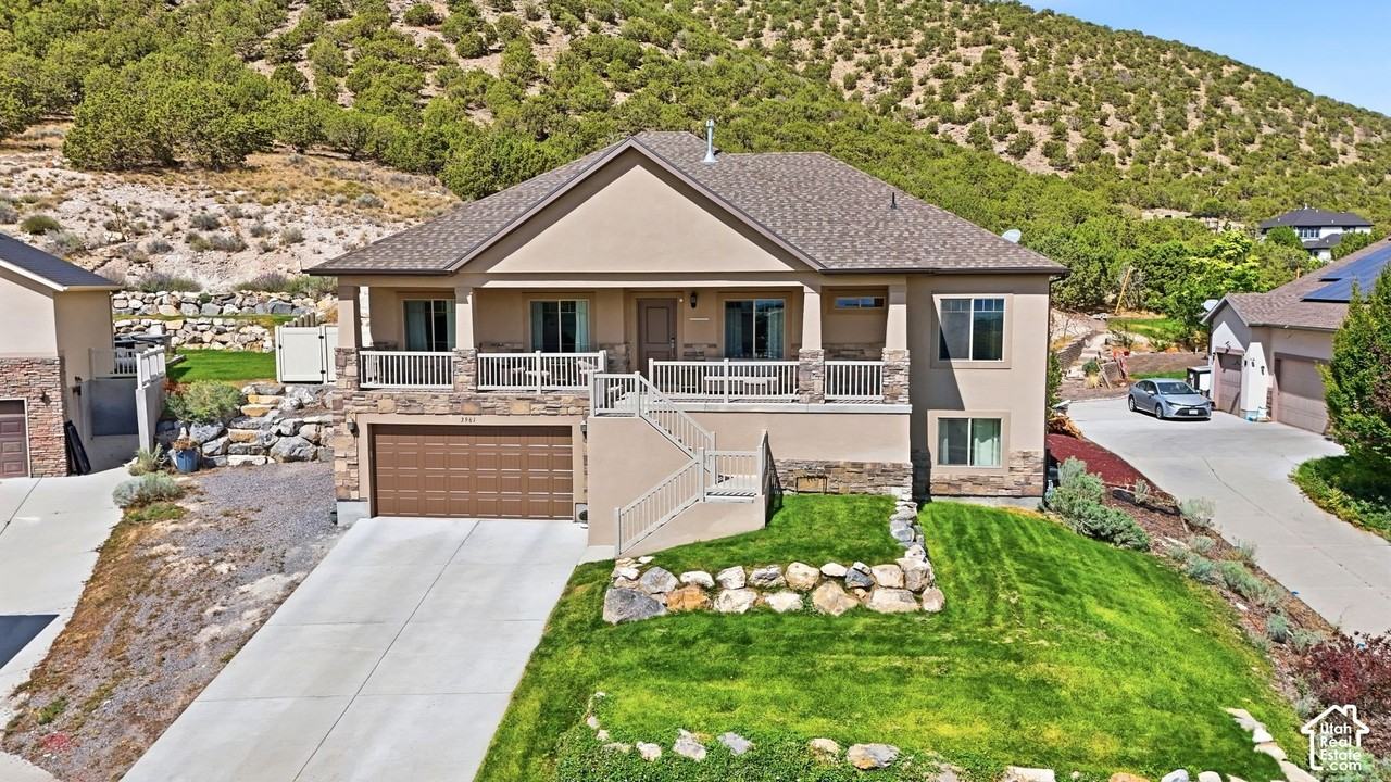 3961 E Yakima Way - Photo 3 of 50