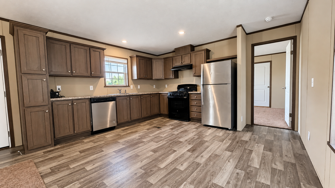 318 20 1/2 St Nw #316 - Photo 6 of 35