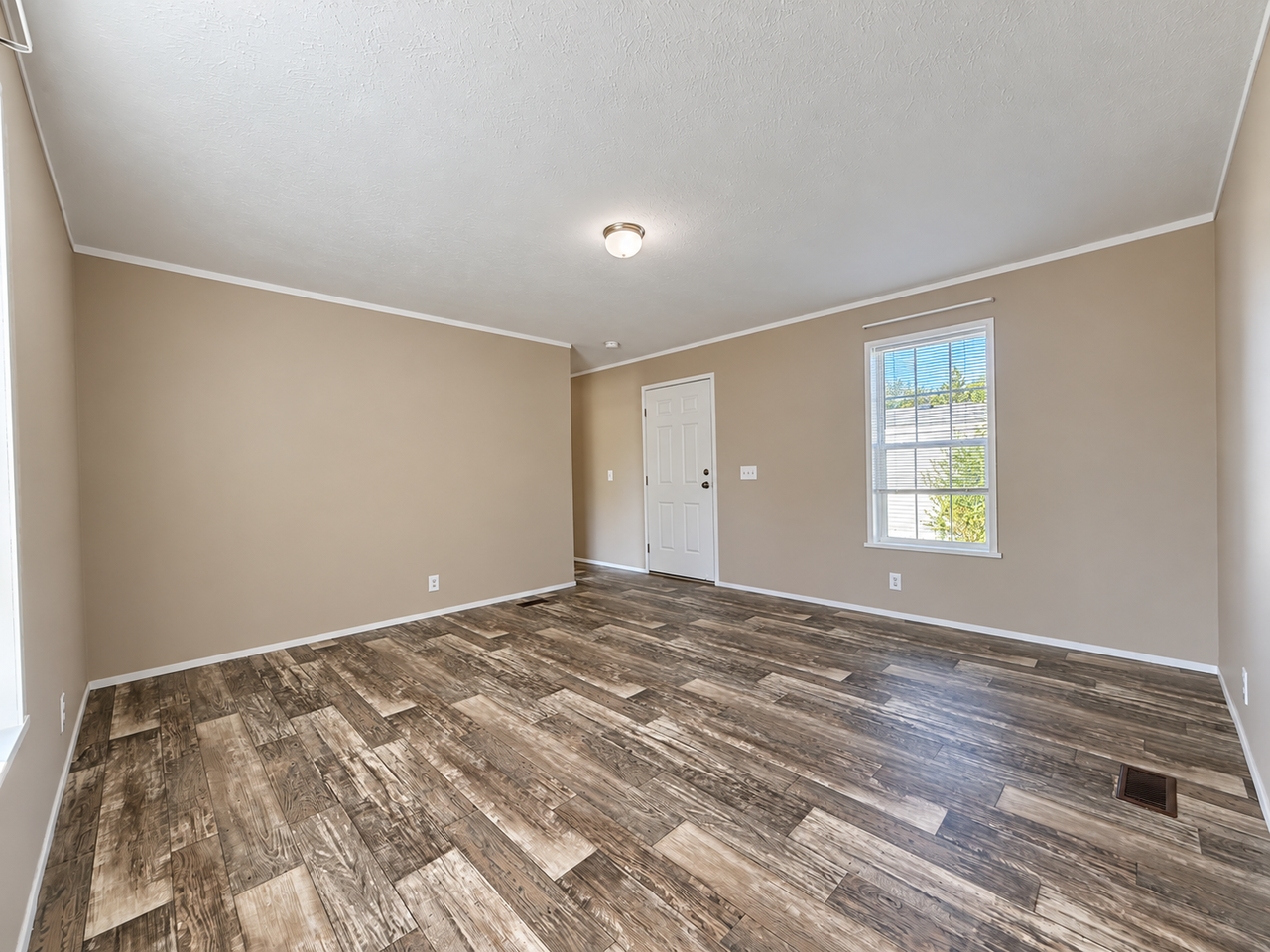 11778 Cascade Cir #149 - Photo 2 of 27