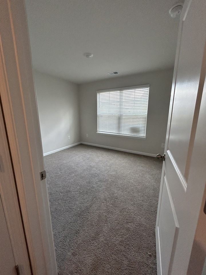 365 Harvest Ridge Way #1 - Photo 7 of 17