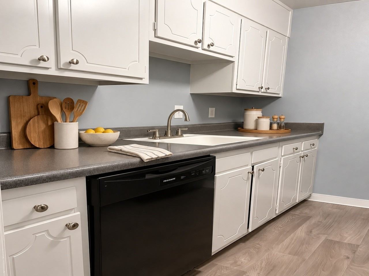 The Forest Apartments - Photo 3 of 19