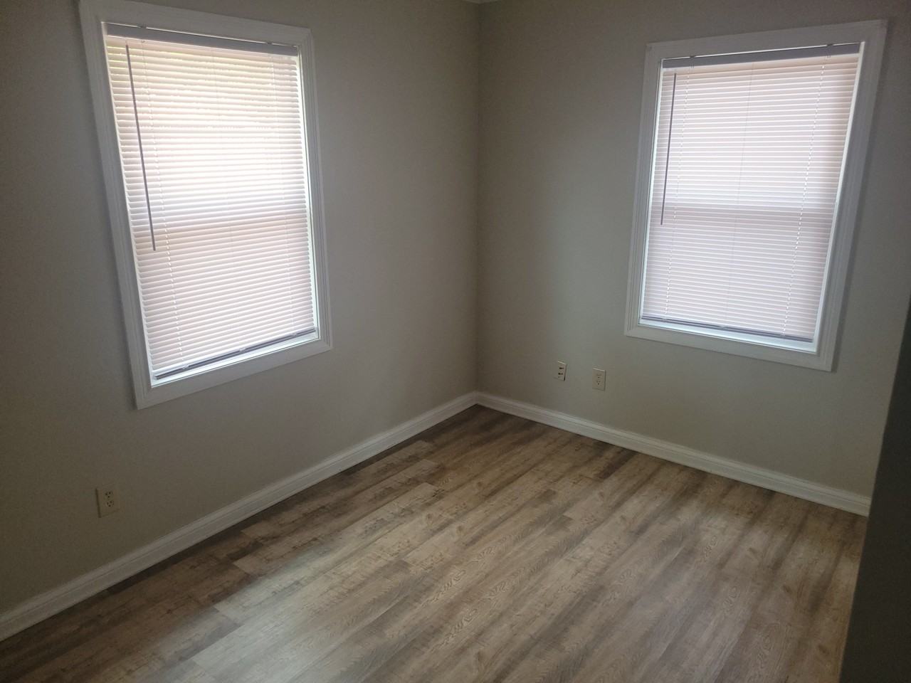 600 Oakhurst St #1 - Photo 5 of 7