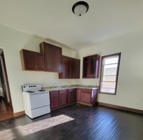 featured image of 902 Washington St #1