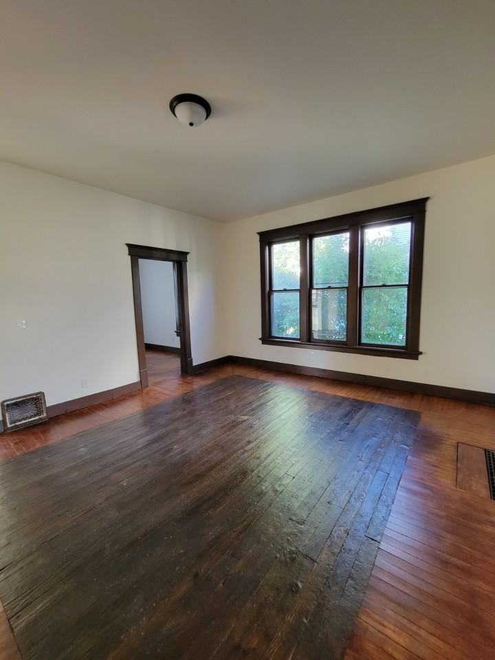 902 Washington St #1 - Photo 5 of 7