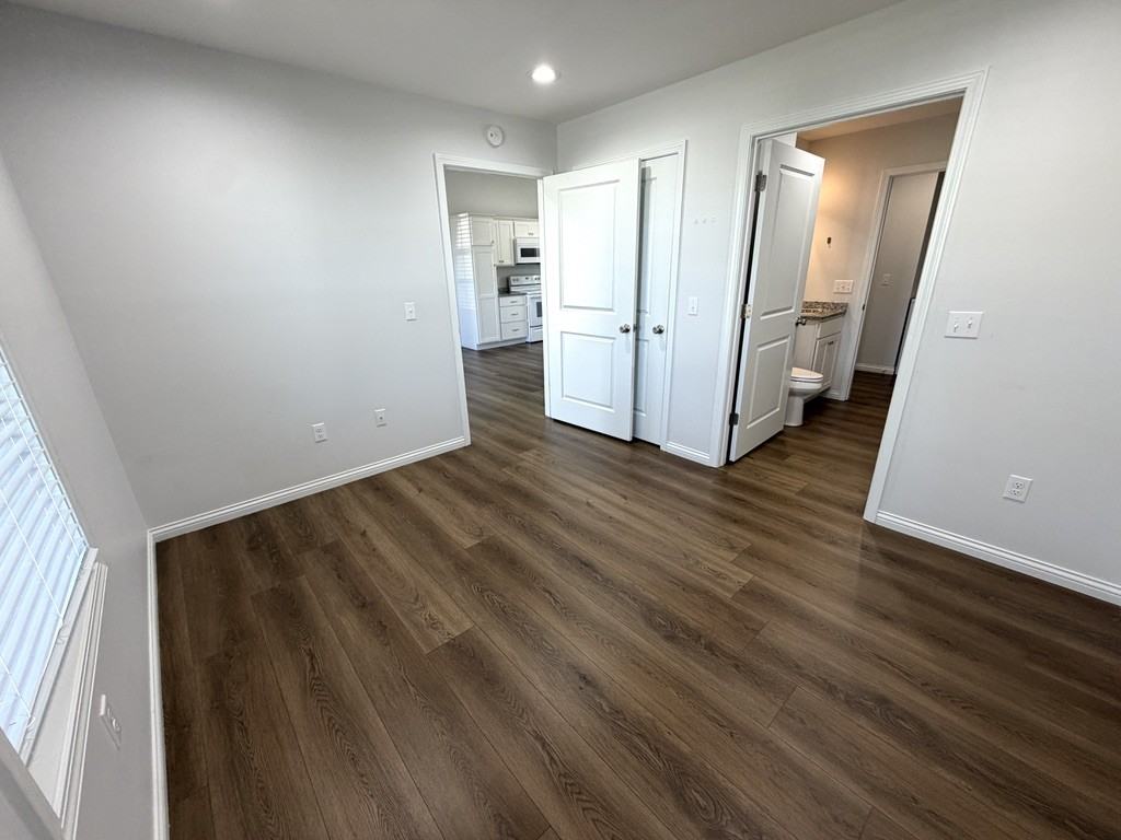 71 Timothy Ln #1 - Photo 5 of 10