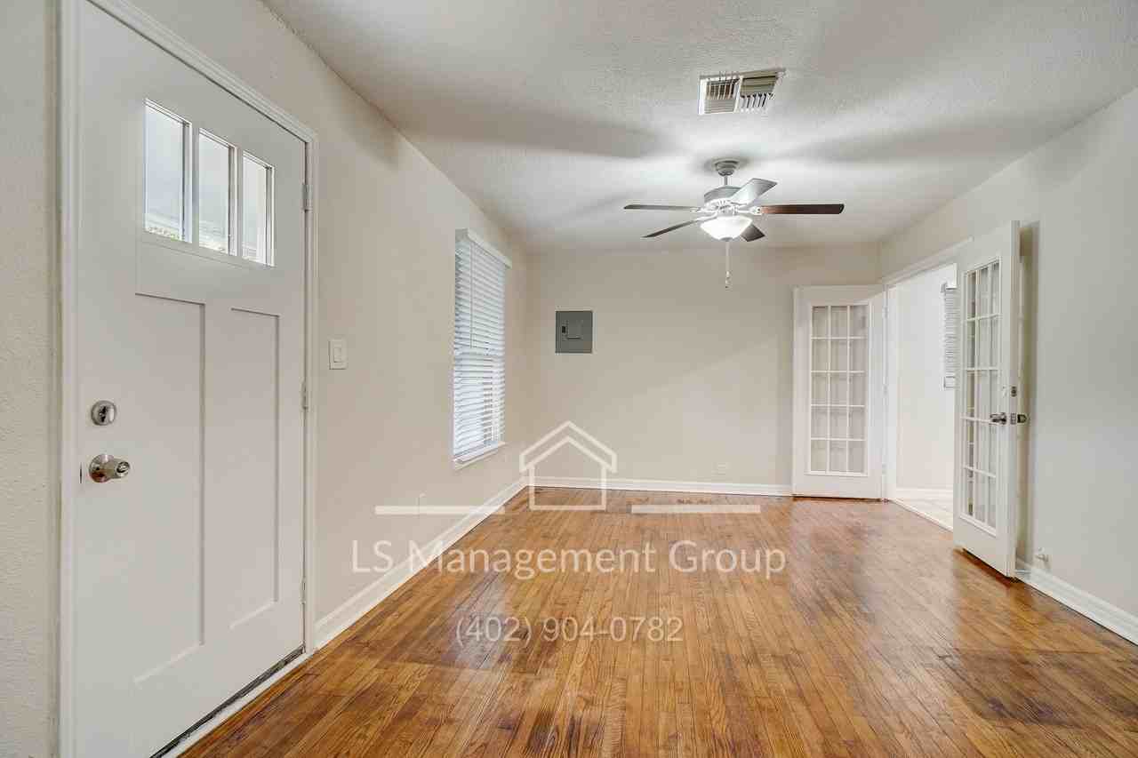 609 Taft Blvd #1 - Photo 5 of 49