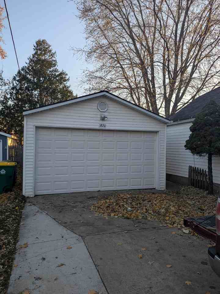 1820 Harold St #1 - Photo 2 of 22