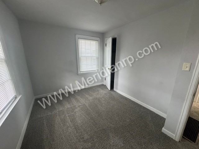 1605 W 4th St #1 - Photo 2 of 8