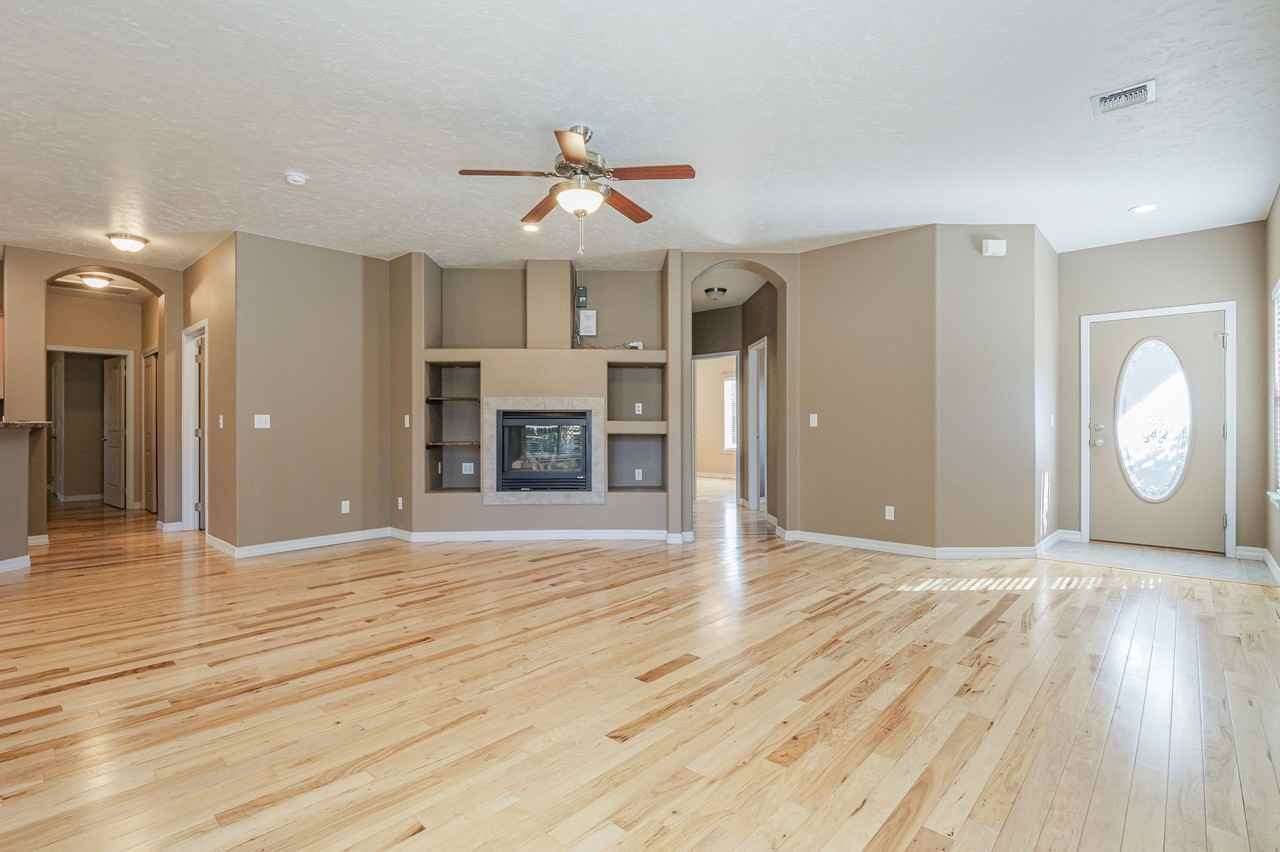461 Chatfield Dr #1 - Photo 3 of 26