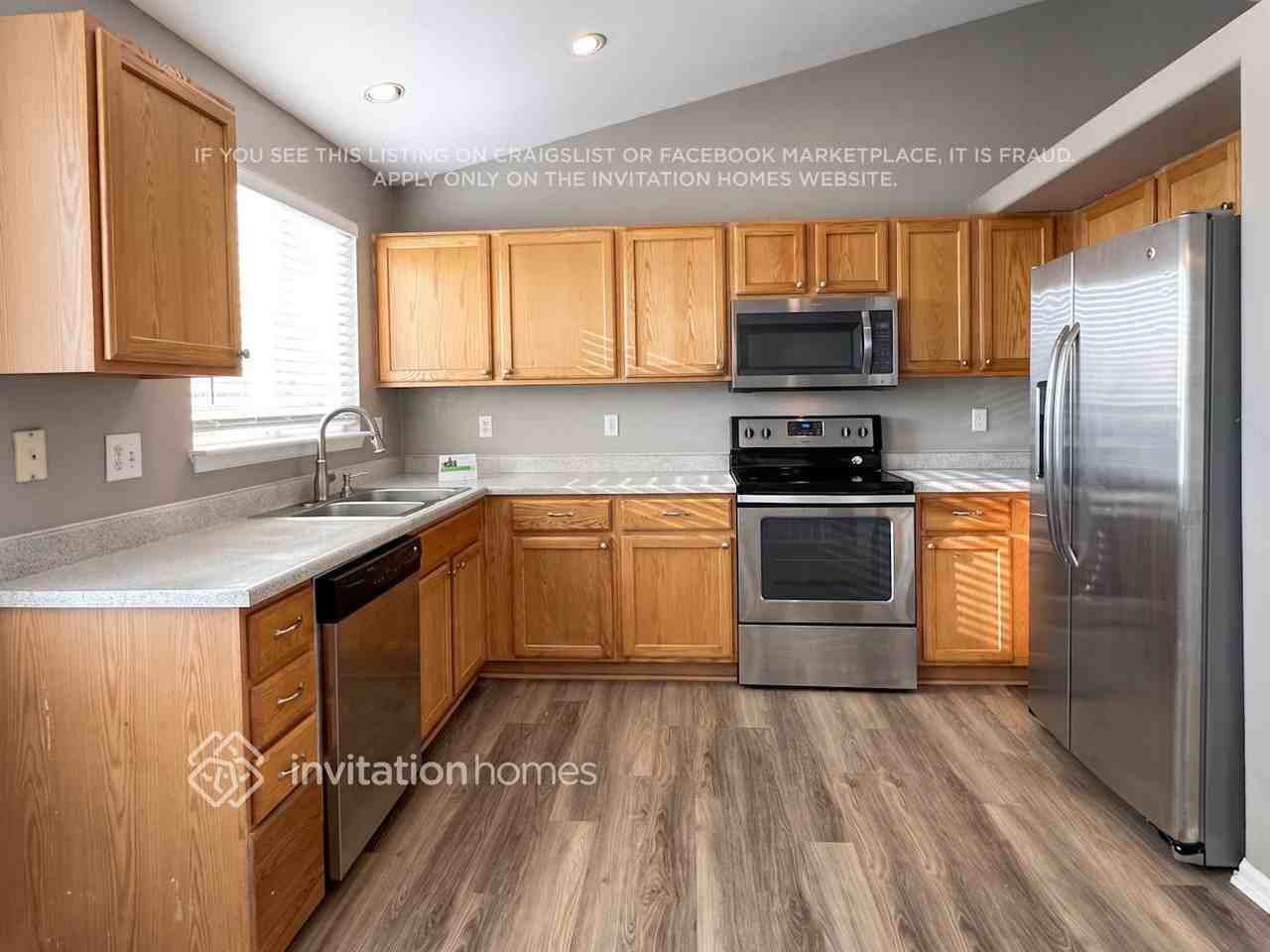 11053 Pheasant Ct - Photo 5 of 20