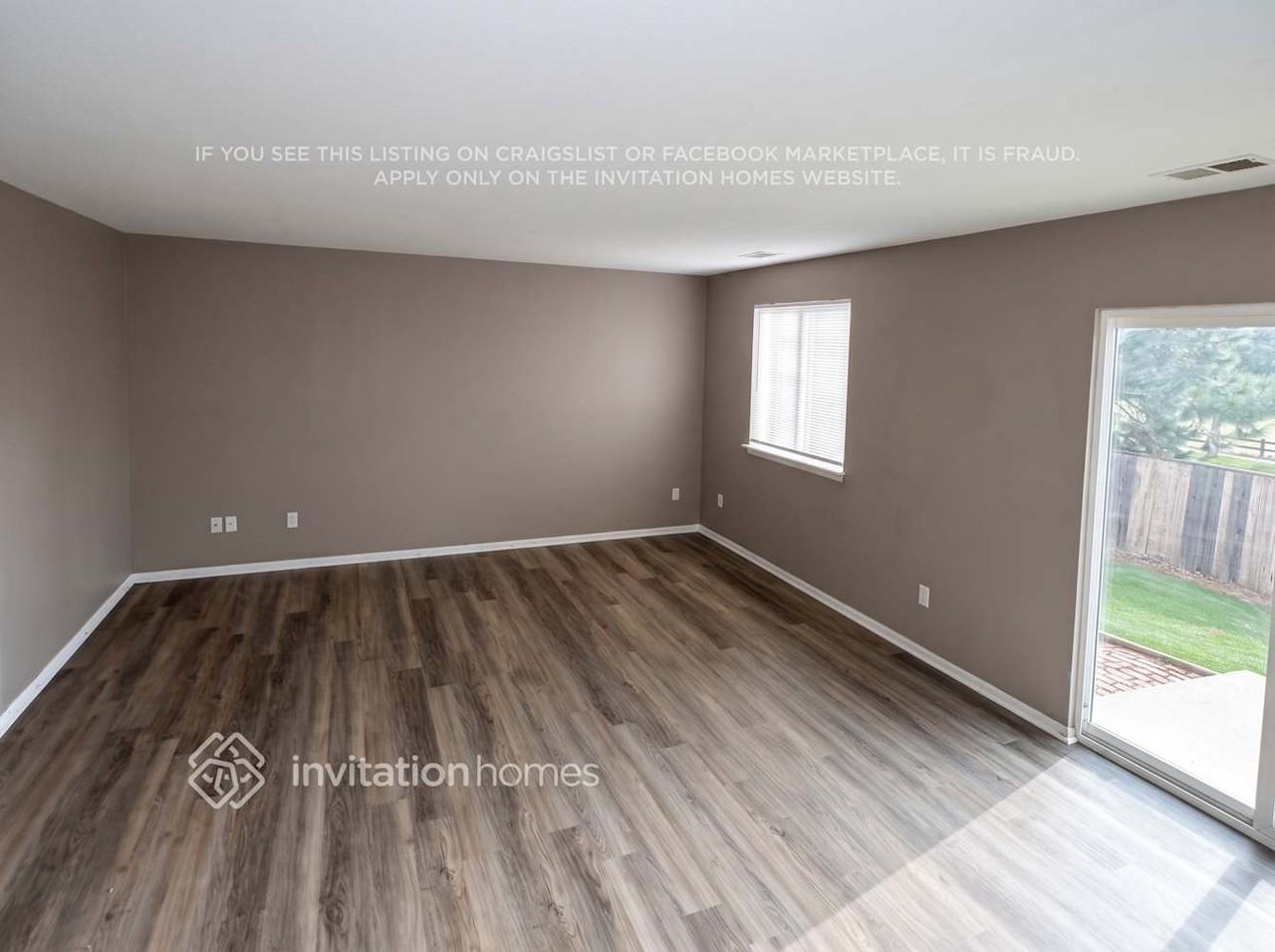 11053 Pheasant Ct - Photo 7 of 20