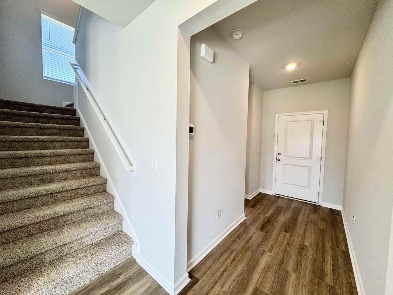 952 Caswell Dr #1 - Photo 7 of 46