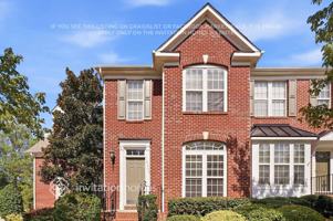 featured image of 14535 Greenpoint Ln