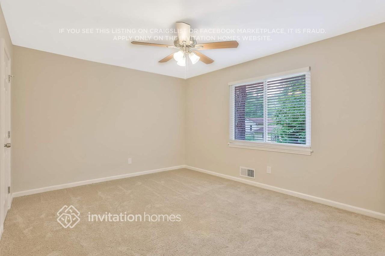 6056 Dana Dr - Photo 6 of 14