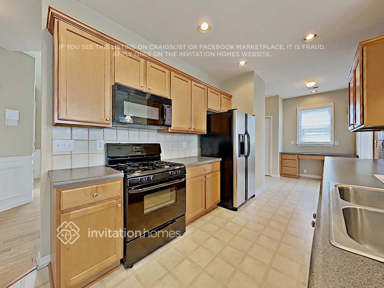 4541 Columbus Cir - Photo 6 of 18