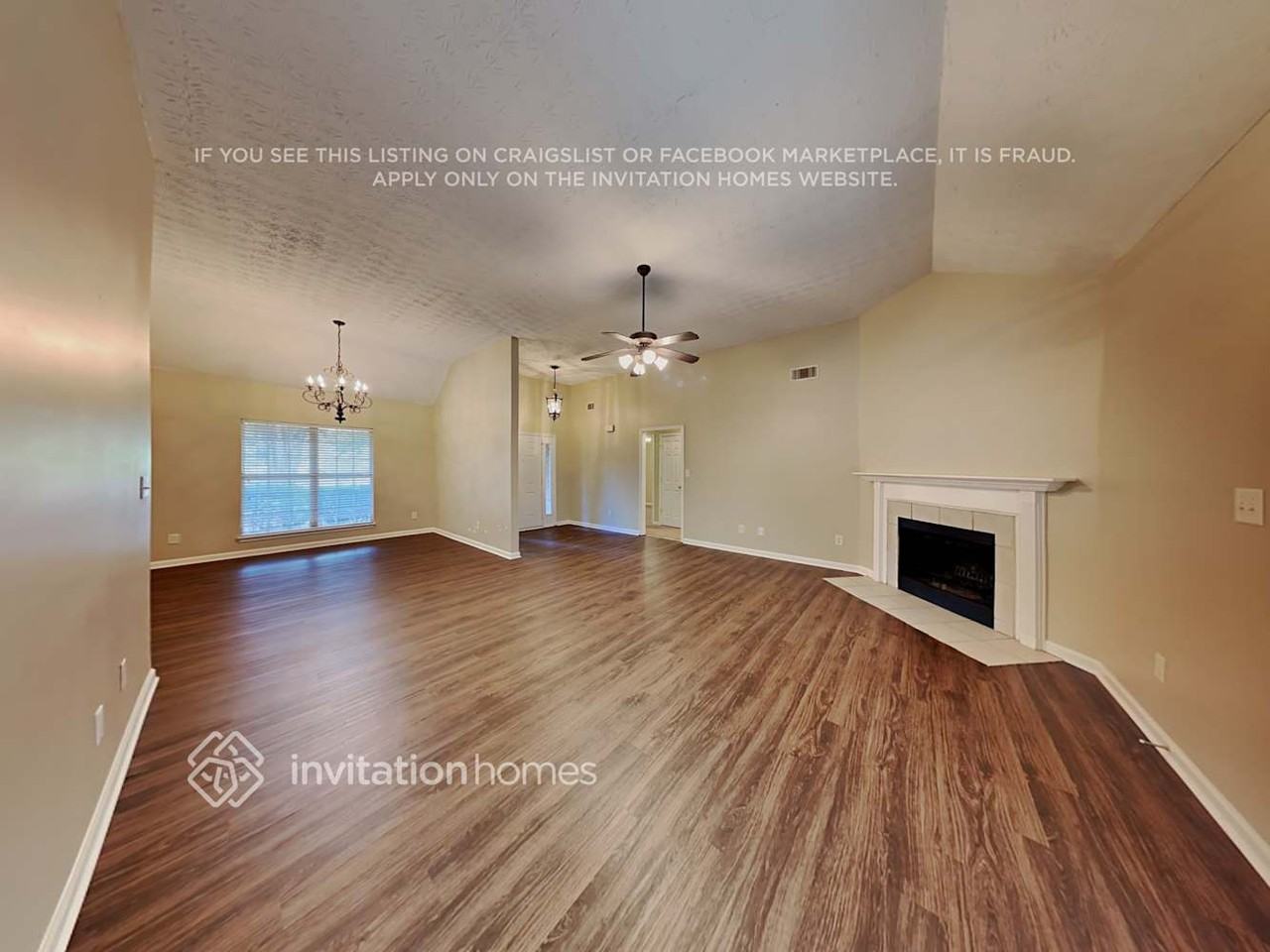 206 Vernon Walk - Photo 3 of 18