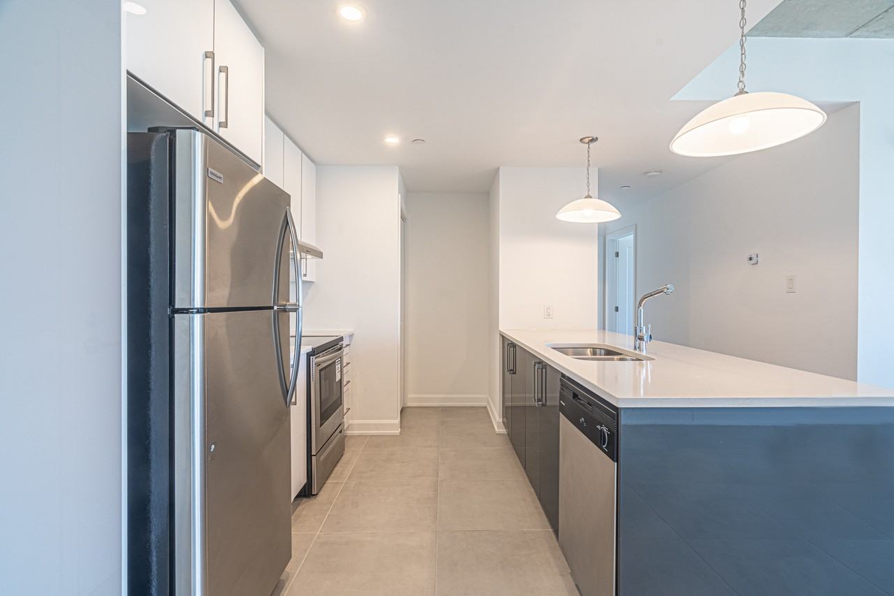 5792 Parkhaven - Photo 4 of 18
