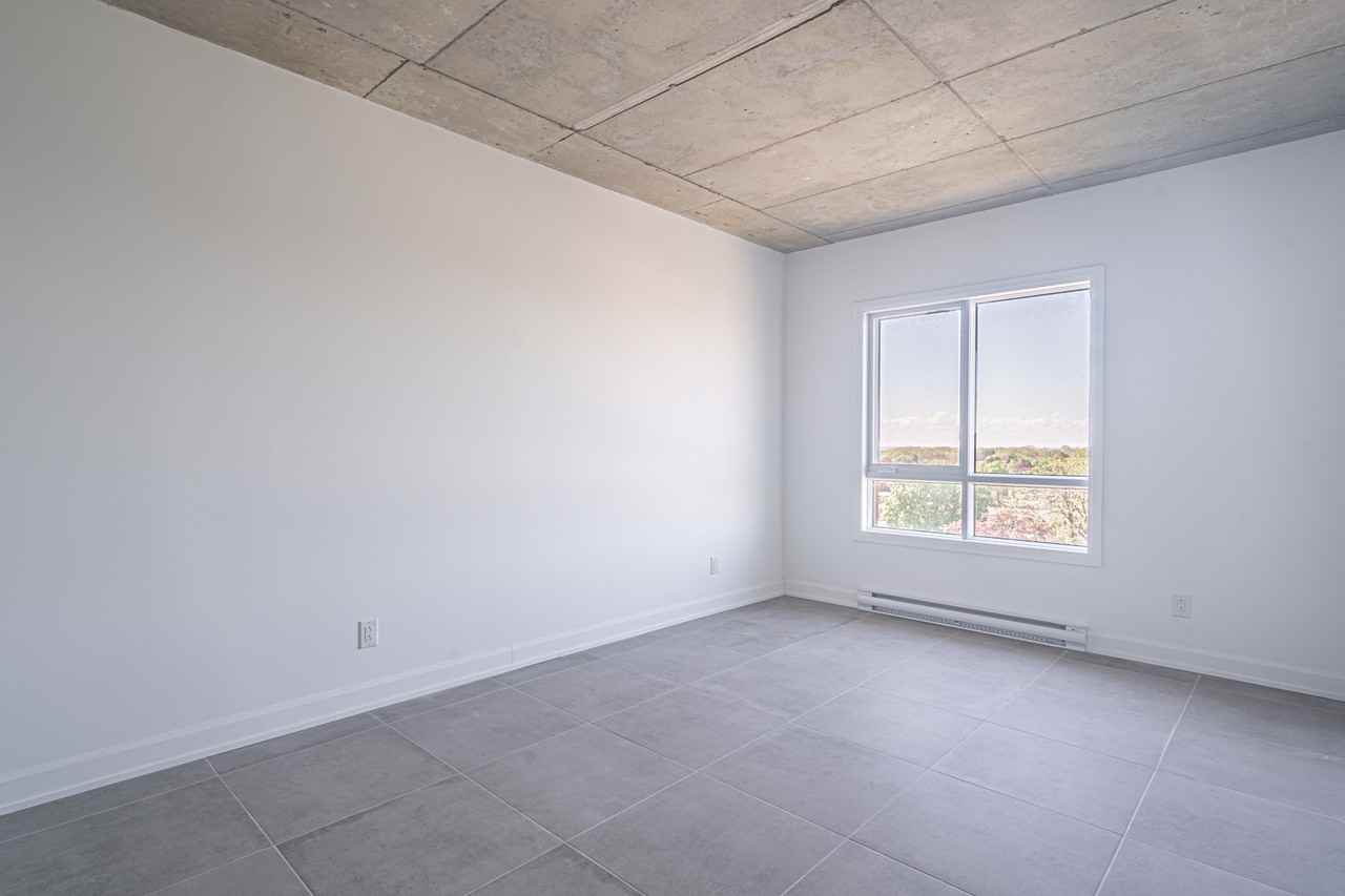 5792 Parkhaven - Photo 7 of 18