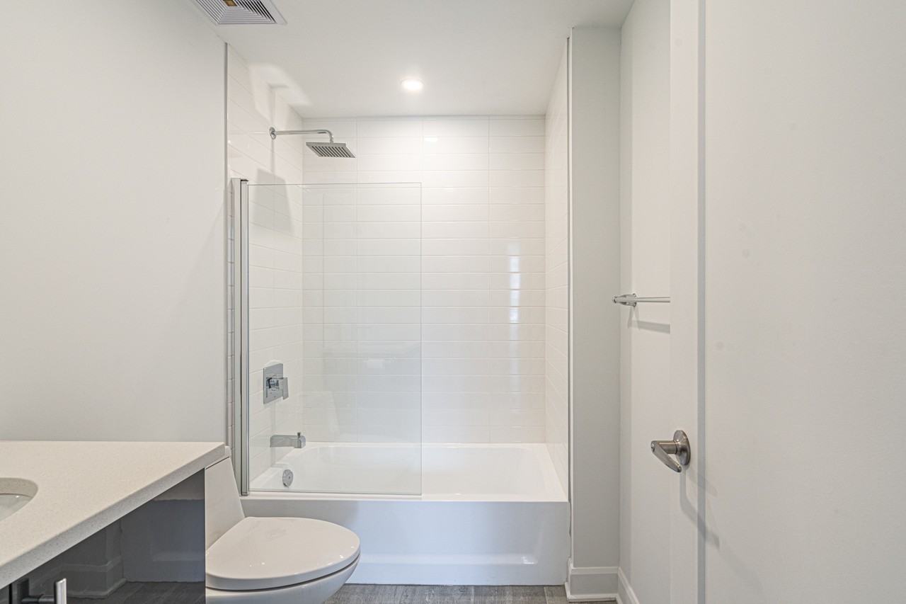 Habitation St-Laurent 1 - Photo 7 of 18