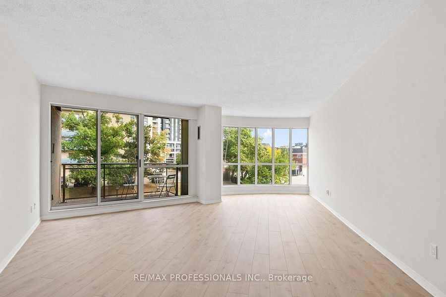 2511 Lakeshore Road West #311 - Photo 2 of 14