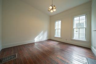 106 7th St #B - Photo 1 of 1