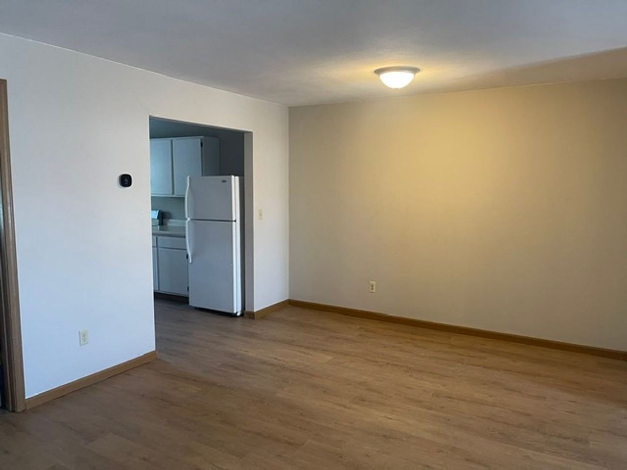 Court Royal Apartments - Photo 5 of 22