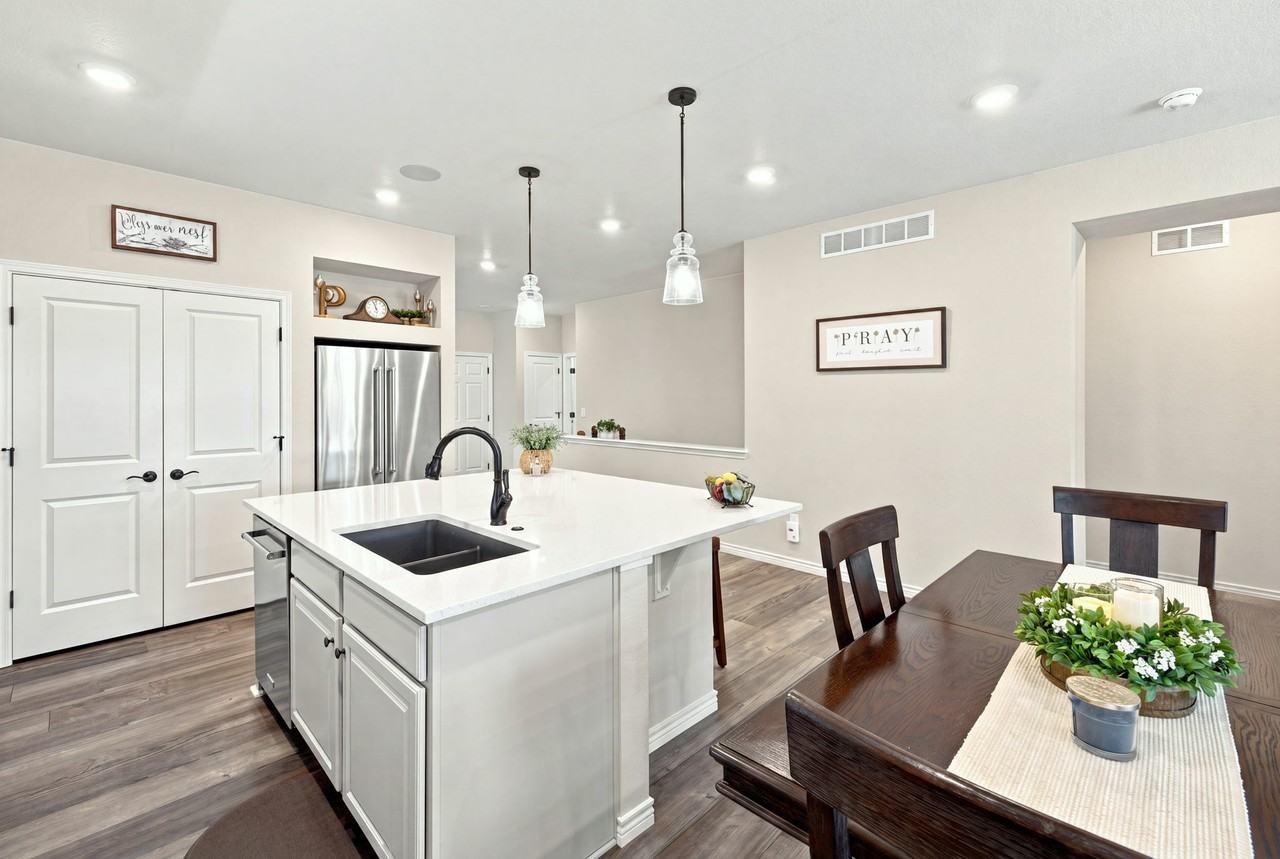6001 Bennach Grv - Photo 7 of 50