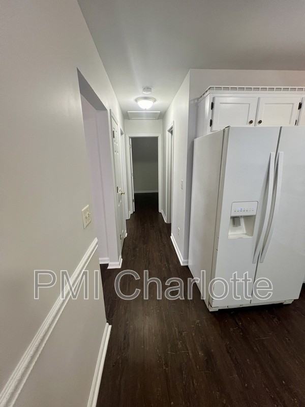 6204 Easter Ln - Photo 6 of 12
