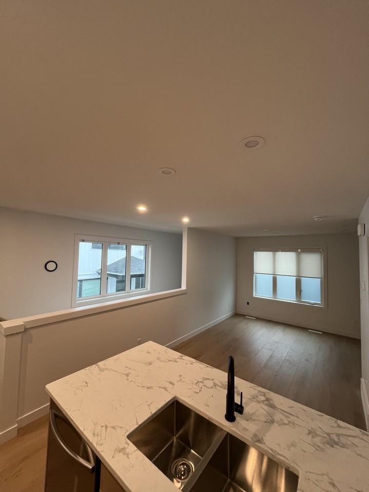 9602 80 Ave Nw - Photo 7 of 10